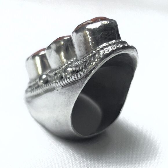 Antique Sterling Silver Red Coral Large Three Stone Saddle Ring Size 6.5 Boho - Picture 4 of 9